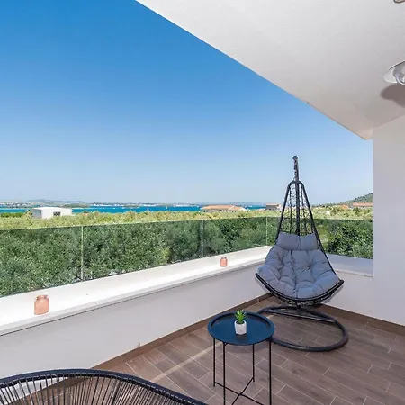 Dom wakacyjny Furesta *